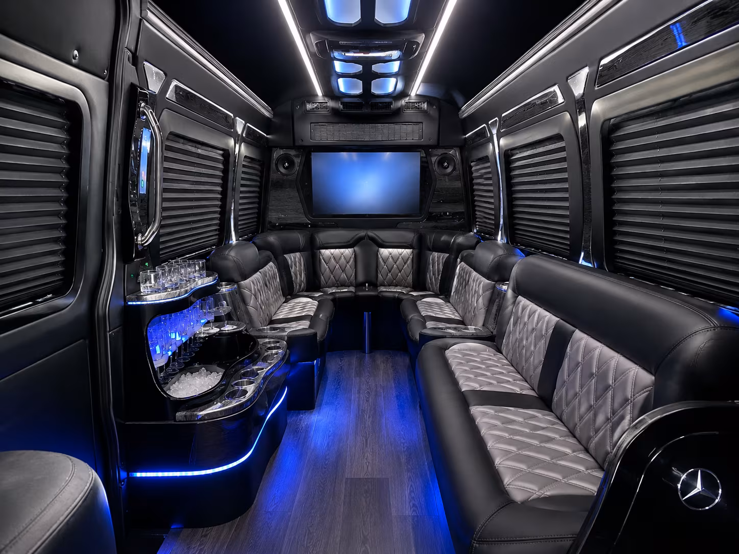corporate wine tour buses for bristol and hartford county groups